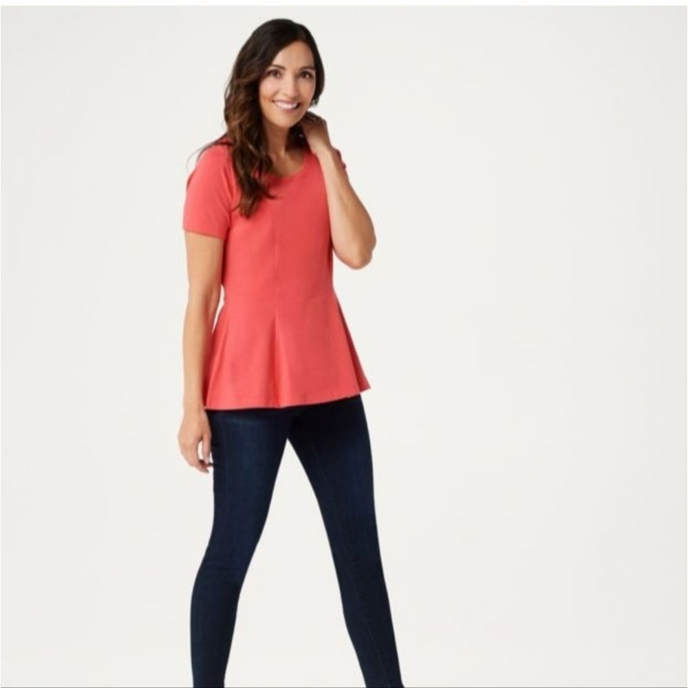Isaac Mizrahi Live! Short Sleeve Seamed Peplum Top